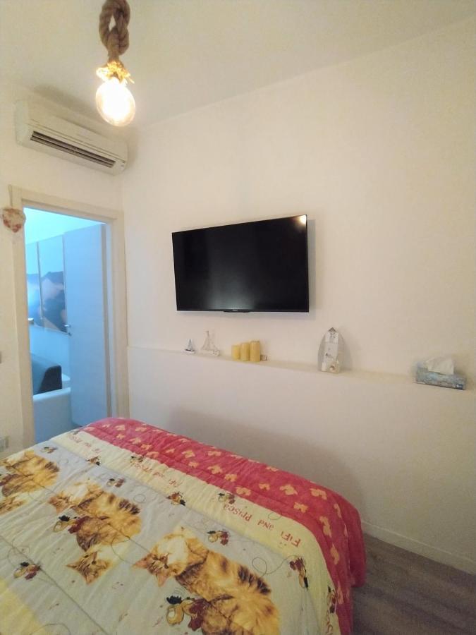 Appartamento In Centro Savona Exterior photo