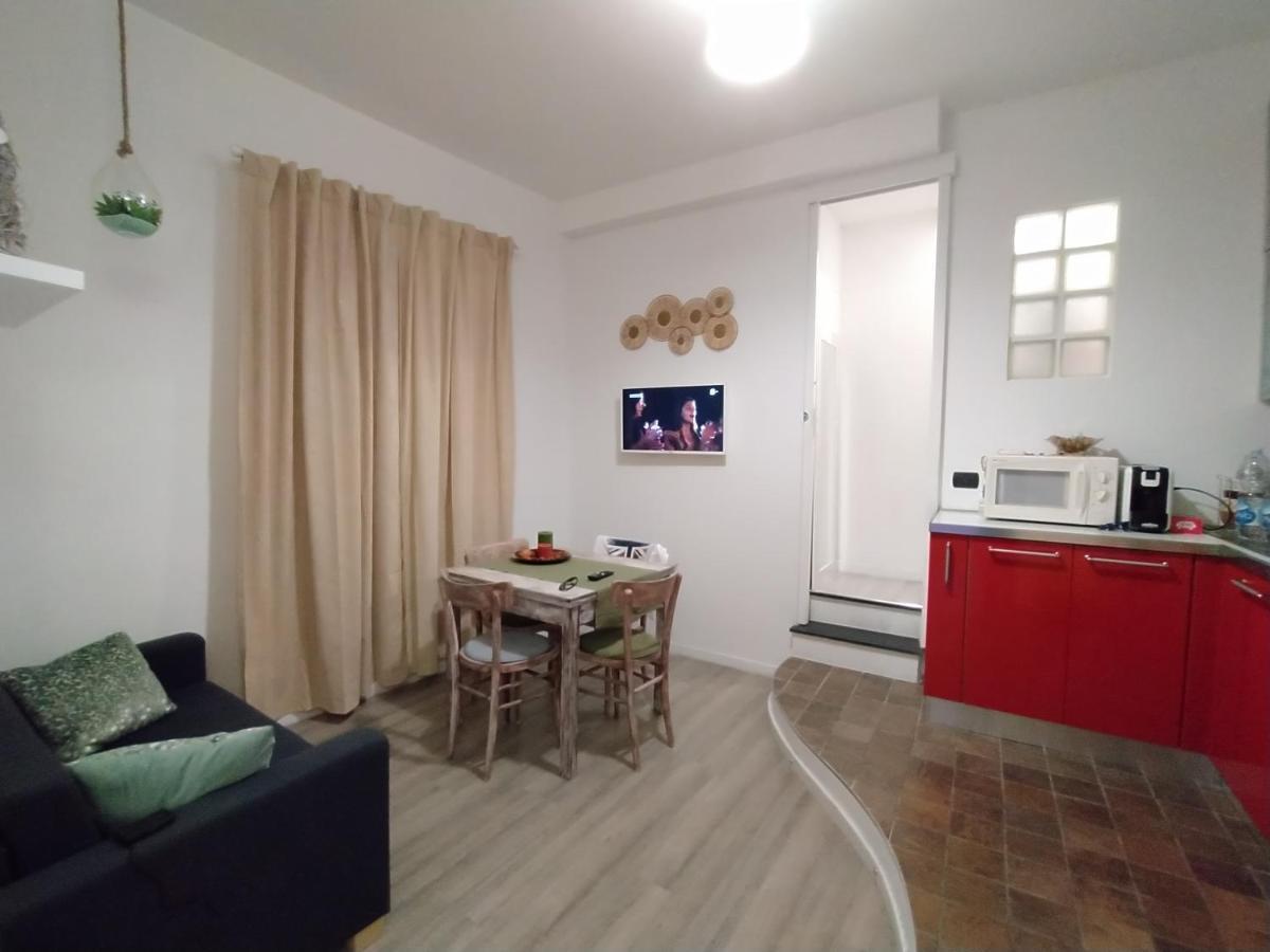 Appartamento In Centro Savona Exterior photo